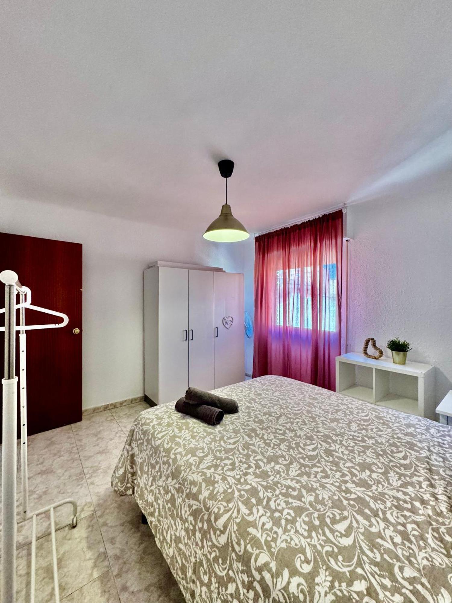 Acogedor Apartamento En مالقة المظهر الخارجي الصورة