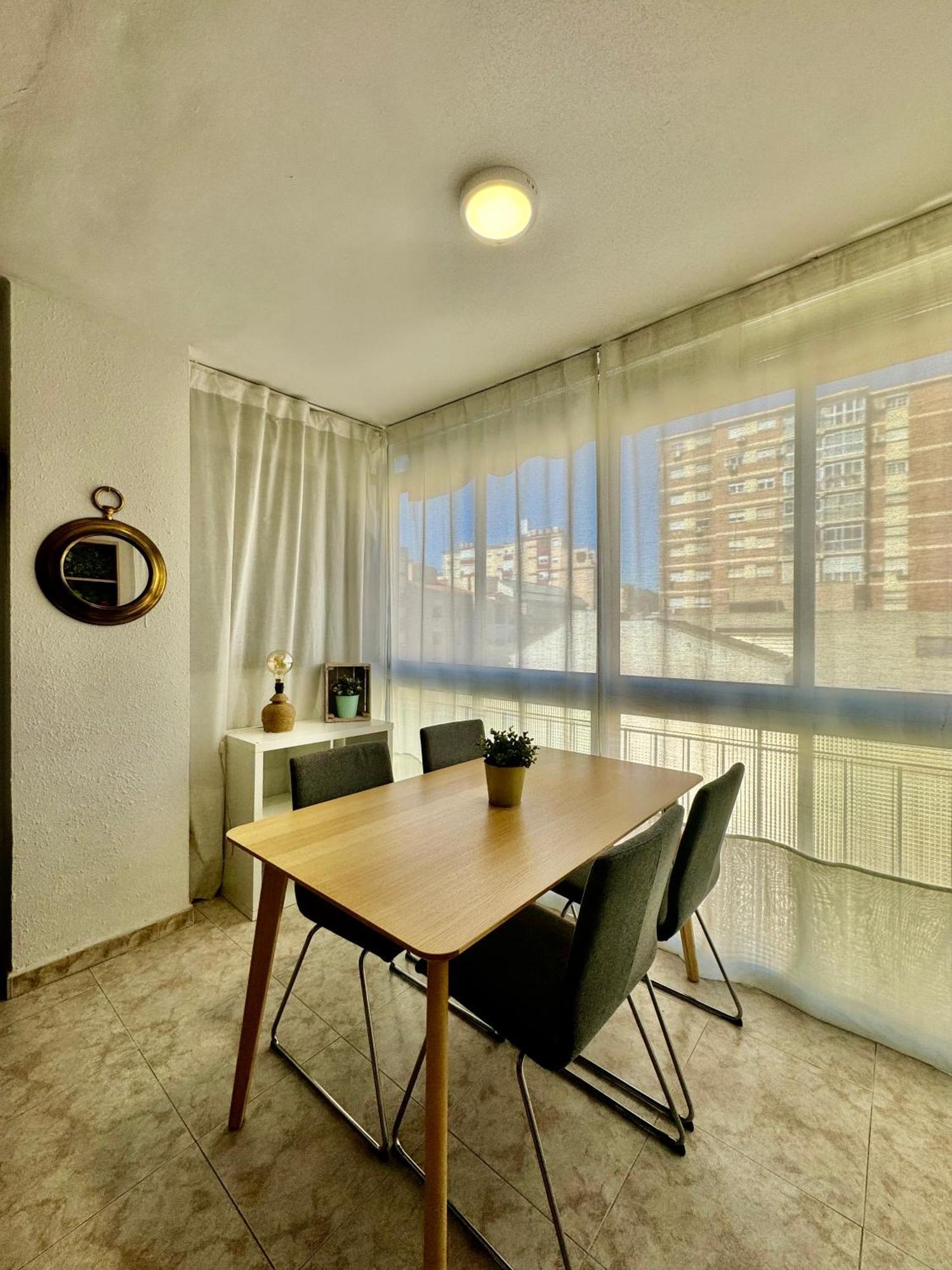 Acogedor Apartamento En مالقة المظهر الخارجي الصورة