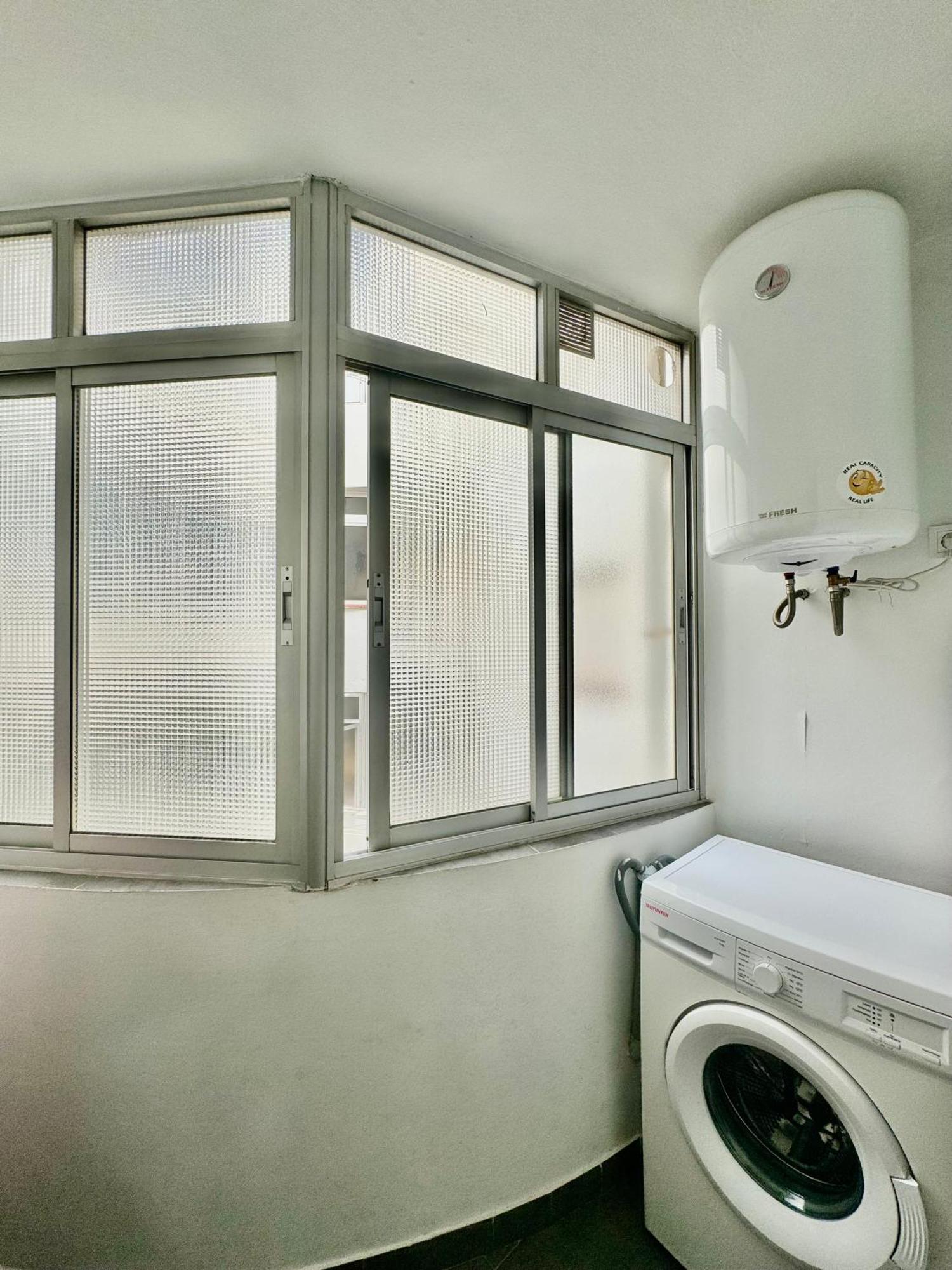 Acogedor Apartamento En مالقة المظهر الخارجي الصورة